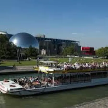 Joli 3 Pieces + Terrasse Lavillette 아파트 *